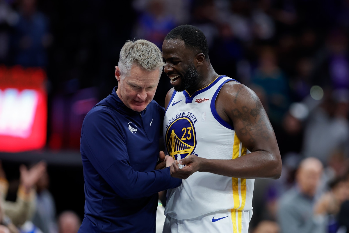Draymond Green Issues Warning About Lakers After $10 Billion Sale