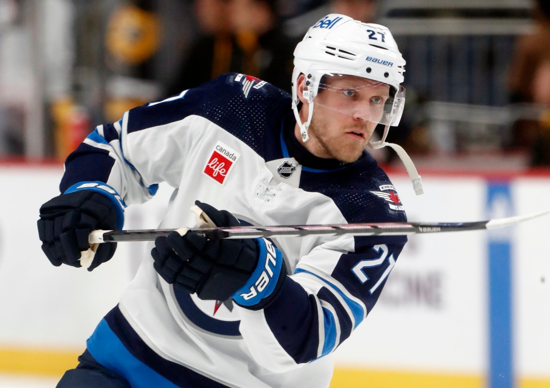 Hurricanes 'Really Want' Best Remaining Free Agent, Claims Elliotte Friedman