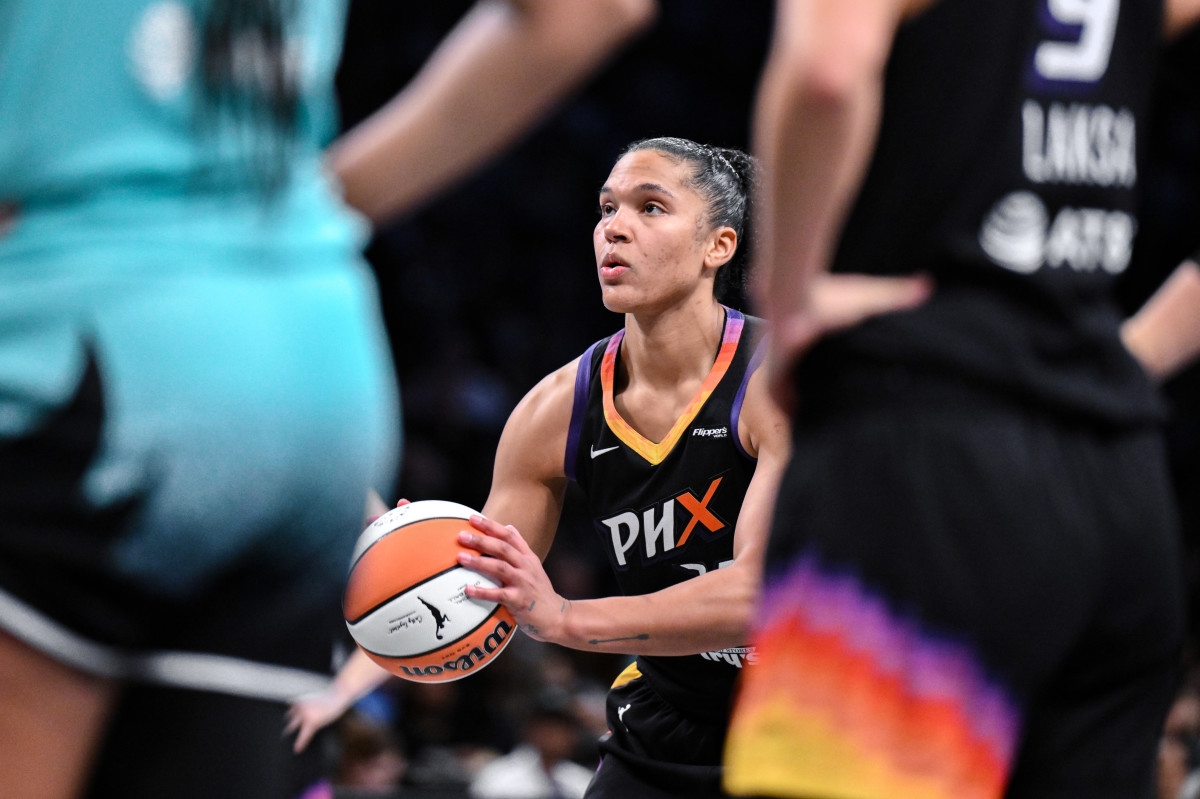 WNBA Recognizes Mercury Star as Top Facilitator This Season
