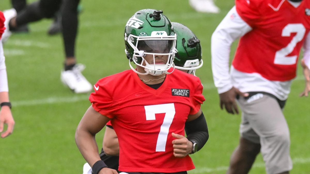 Justin Fields Reveals 'Toughest Thing' About Major Move to New York