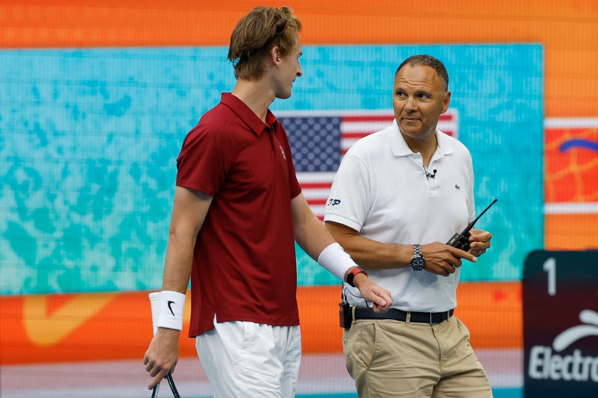 ATP Chair Umpire Mohamed Lahyani Beats the Blackout at Madrid Open