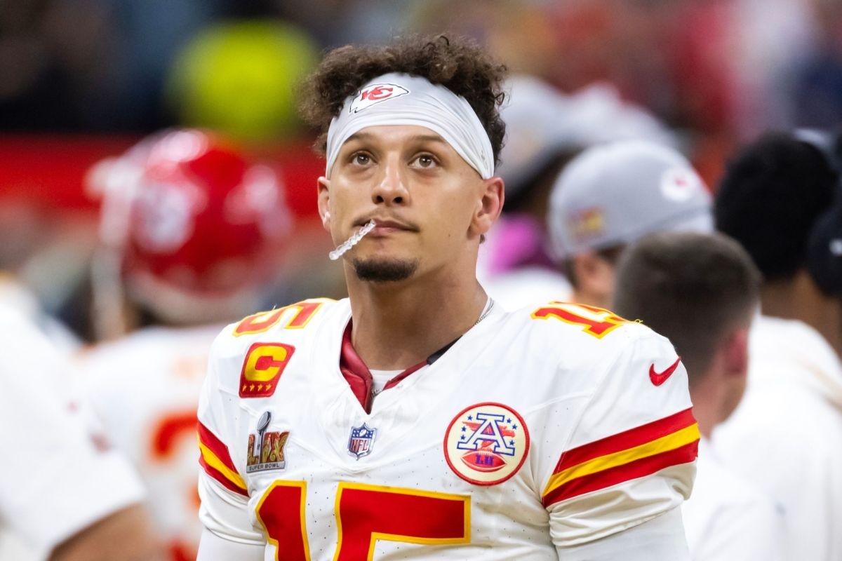 Is Chiefs' Patrick Mahomes' No. 1 QB Status In Jeopardy?