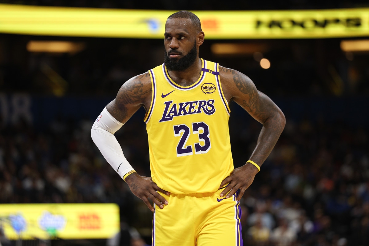 LeBron James to Mavericks Trade Report Surfaces From His Former Teammate