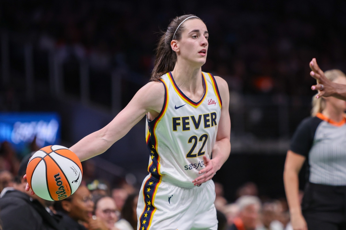 Indiana Fever Fans Cannot Hide Excitement After Seeing Caitlin Clark's Passes in Slow-Mo