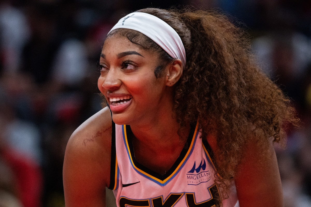 Angel Reese Sends Strong Message Following Major Announcement