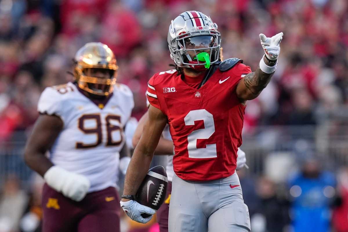 Mike Evans Praises Bucs' Rookie Wide Receivers