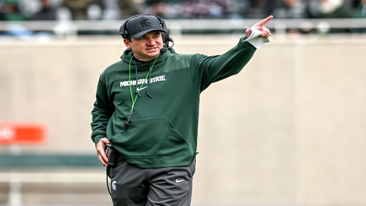 Three-Star Cornerback Jeremiah Favorite Welcomed by Michigan State Football Fans Upon Commitment