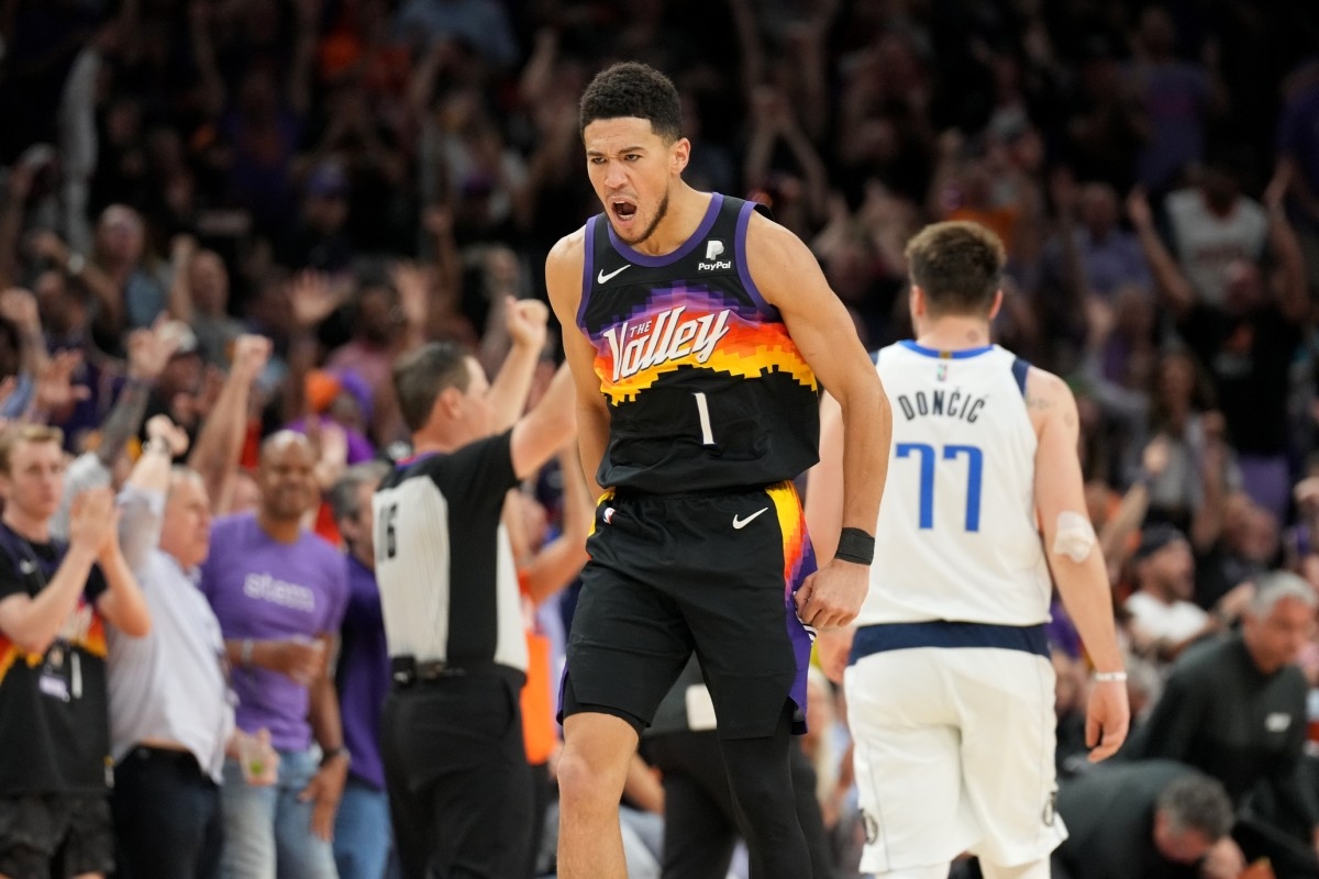 Devin Booker Reacts to Offseason Move With Phoenix Suns