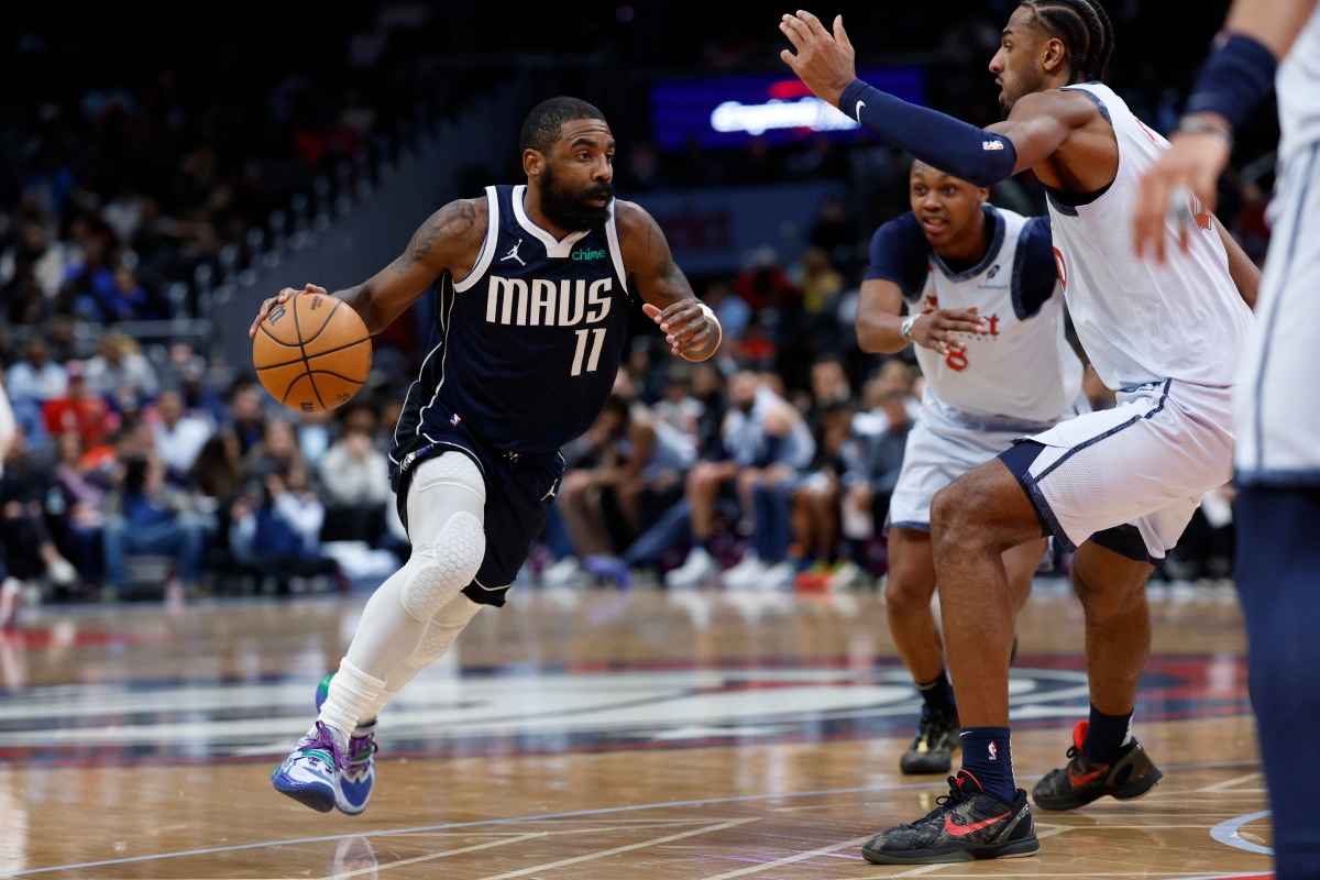 Mavs' Kyrie Irving Speaks Out on 'Beautiful Struggle' Injury Return Timeline