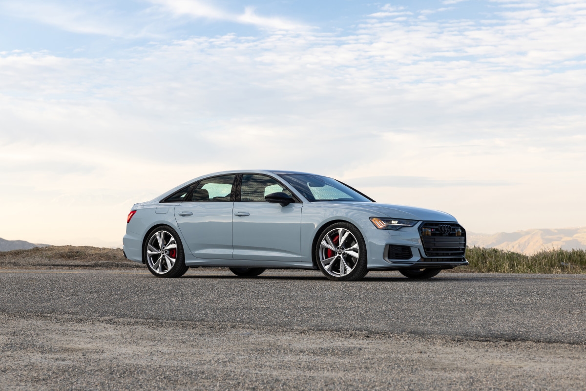 These are the Slowest-Selling Cars In the U.S. Right Now