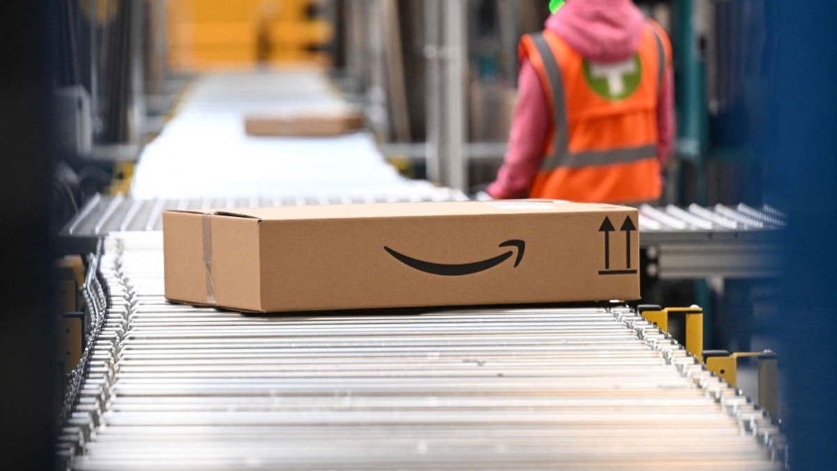 Amazon is selling an ‘exceptional' $43 solar car battery charger for 50% off, and shoppers say it ‘works perfectly'