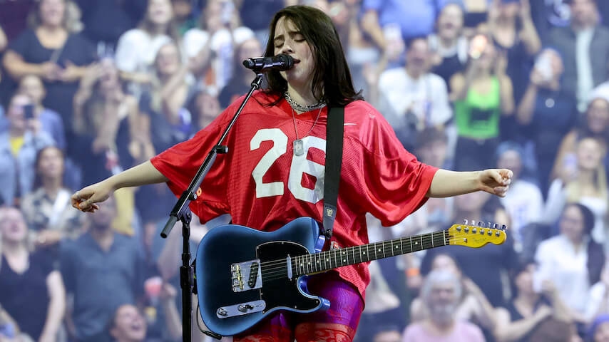 Billie Eilish says she's working with James Cameron on some sort of 3D concert thing