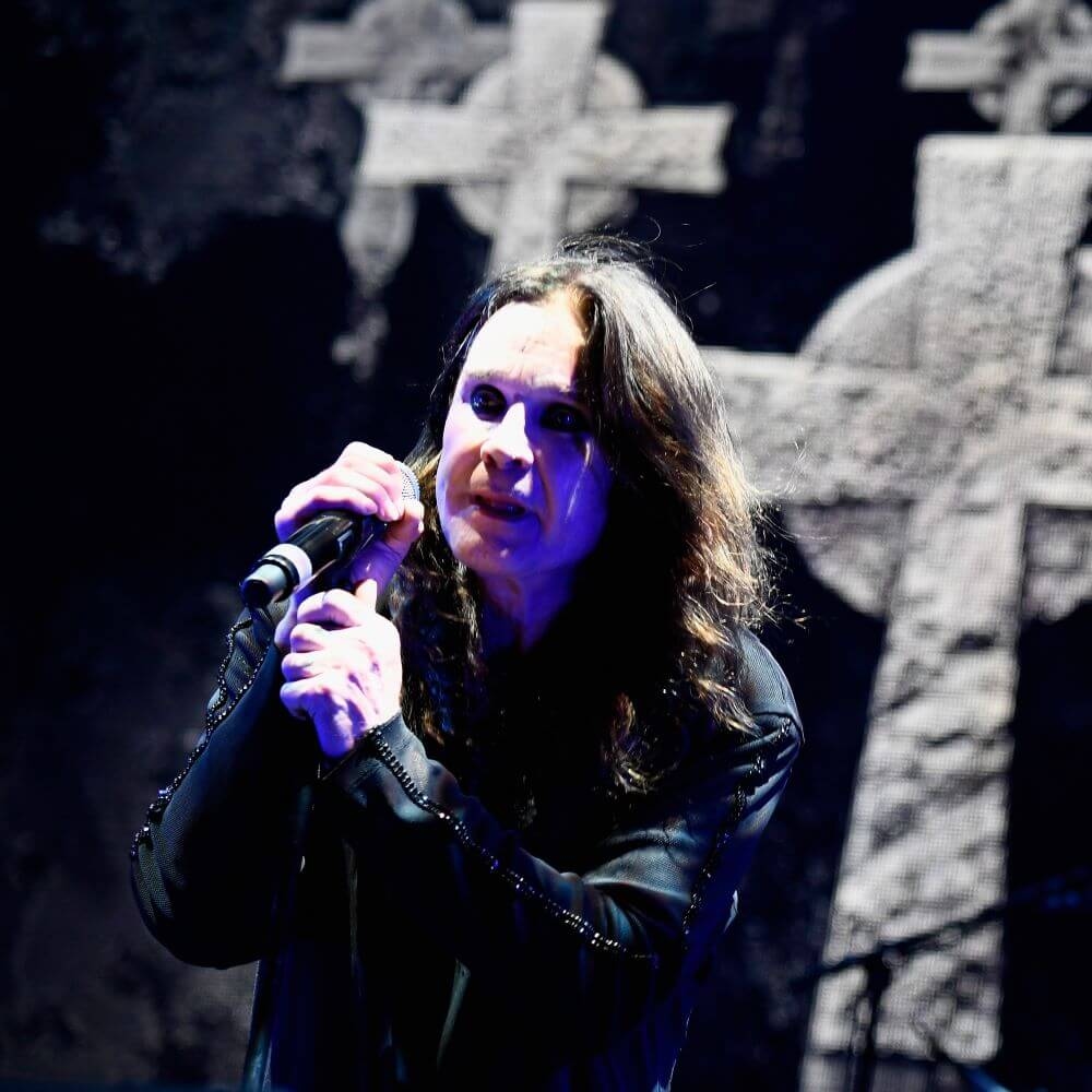 Mama, Ozzy Osbourne is coming home