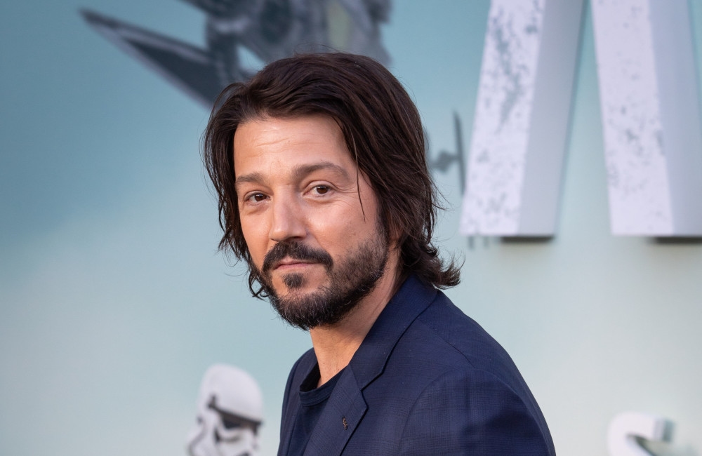 Diego Luna to play dangerous prisoner in Eleven Days
