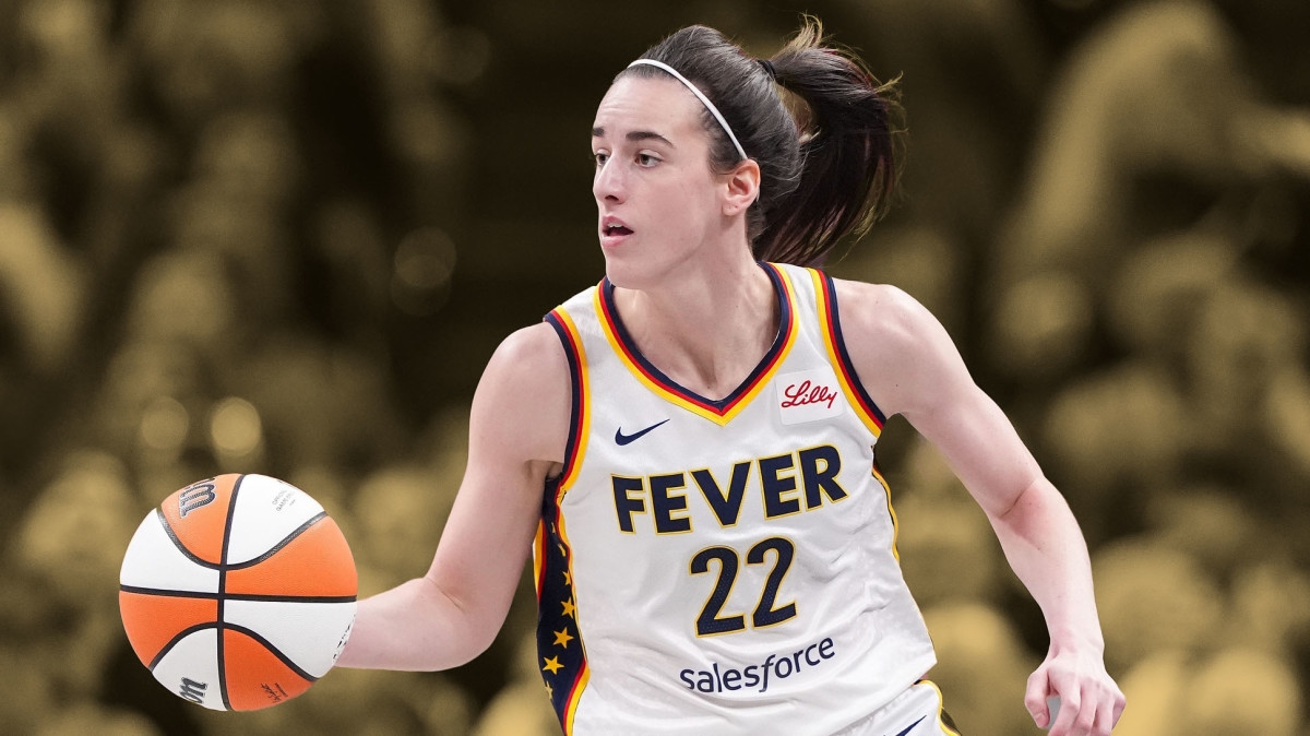 When Caitlin Clark opened up about the unreal hype ahead of her WNBA debut: "People love the long shots, people love the passing, people love the fire"