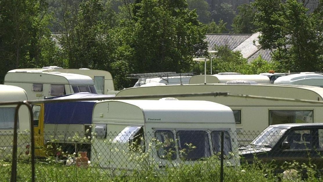 Residents can report camps out-of-hours in new trial