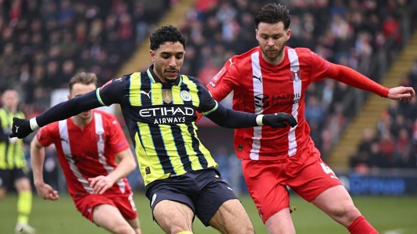 Orient defender Simpson signs one-year deal