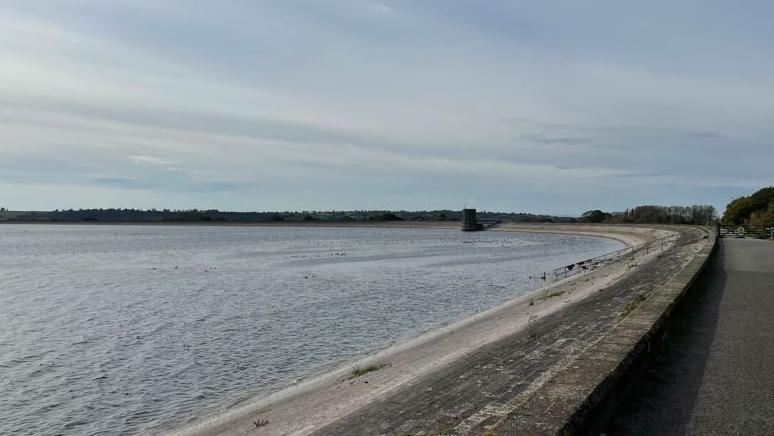 Reservoir to shut to public during weekend heatwave