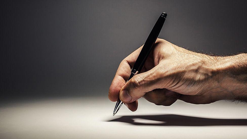 How fake-will fraudsters stole millions from the dead
