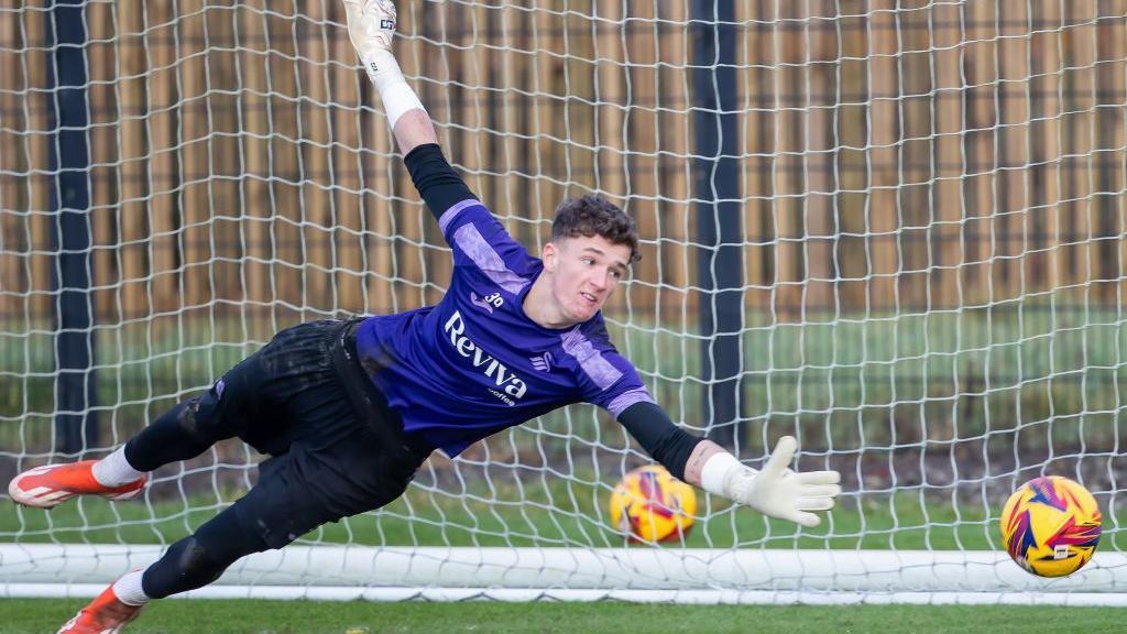 Margetson joins Connah's Quay Nomads on loan