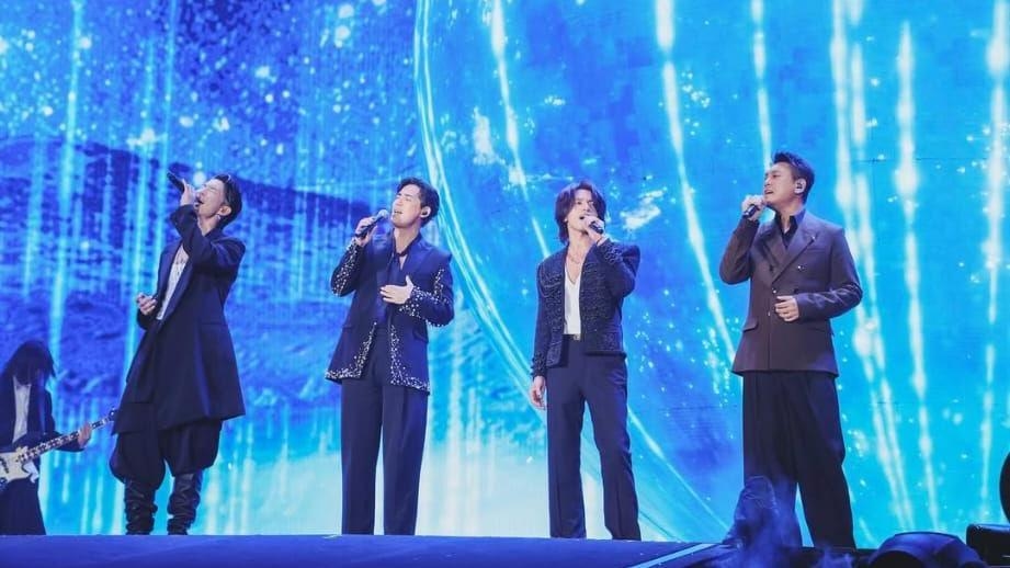 Taiwanese boy band F4 thrills fans with surprise reunion