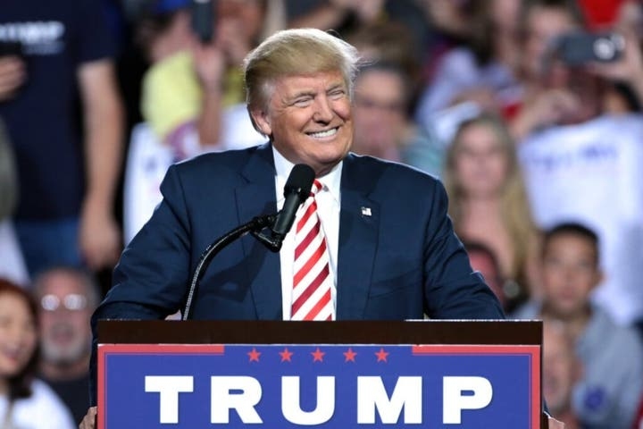 Trump Mulls 'Little Rebate' For Americans Funded By Tariff Revenue — But Here's The 'Big Thing' He Wants To Do First