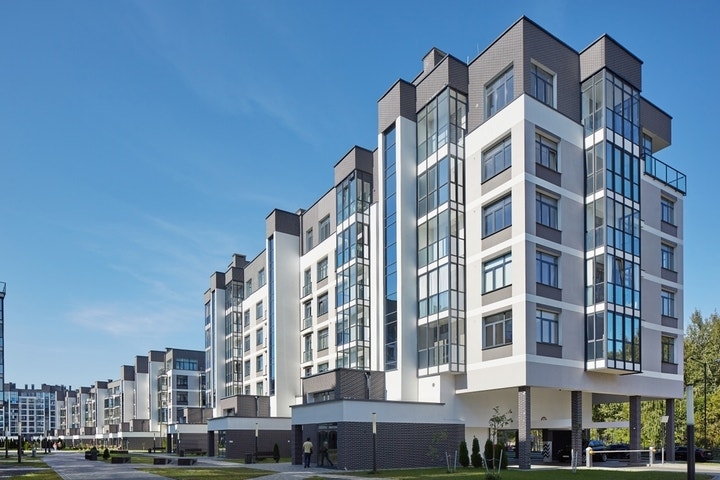 Before You Buy That Discounted Condo, Real Estate Pros Say Watch for These Red Flags