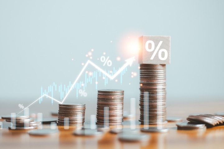 Here's How You Can Earn $100 In Passive Income By Investing In Host Hotels & Resorts Stock