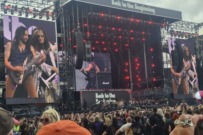 Steven Tyler and Ronnie Wood among six surprise stars at Black Sabbath gig
