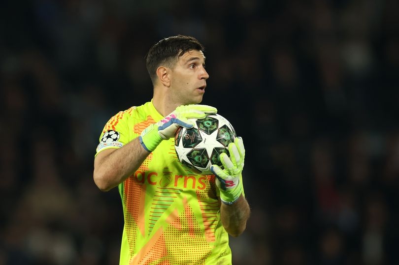 Emi Martinez transfer detail complicates Aston Villa PSR headache