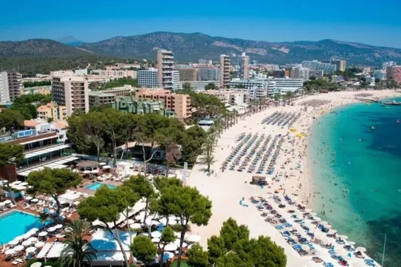 Travel expert urges UK tourists to take one key action to save hundreds of pounds