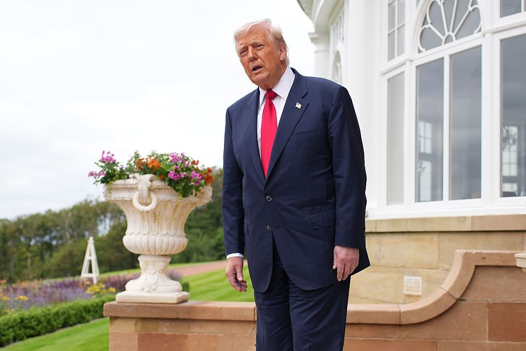 Trump Says He'll Shorten 50-Day Deadline He Gave Putin for Truce