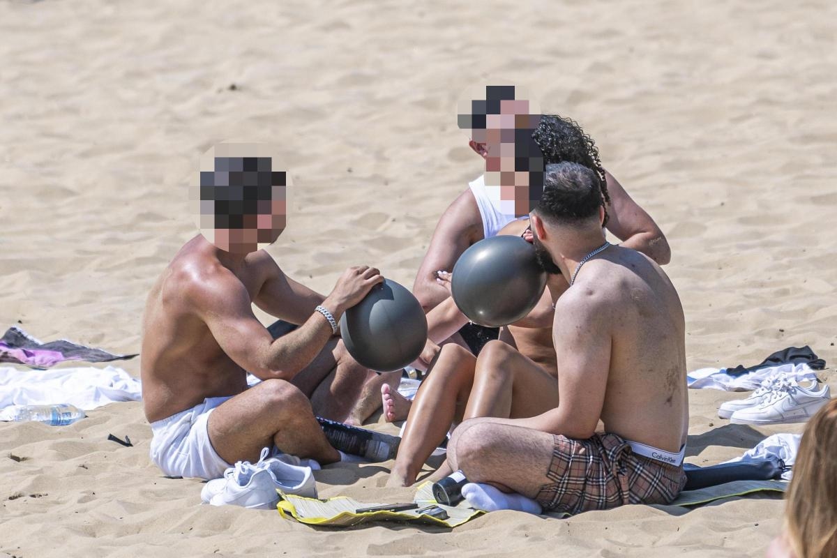 'Significant health risks' as laughing gas on the rise at Dorset beaches