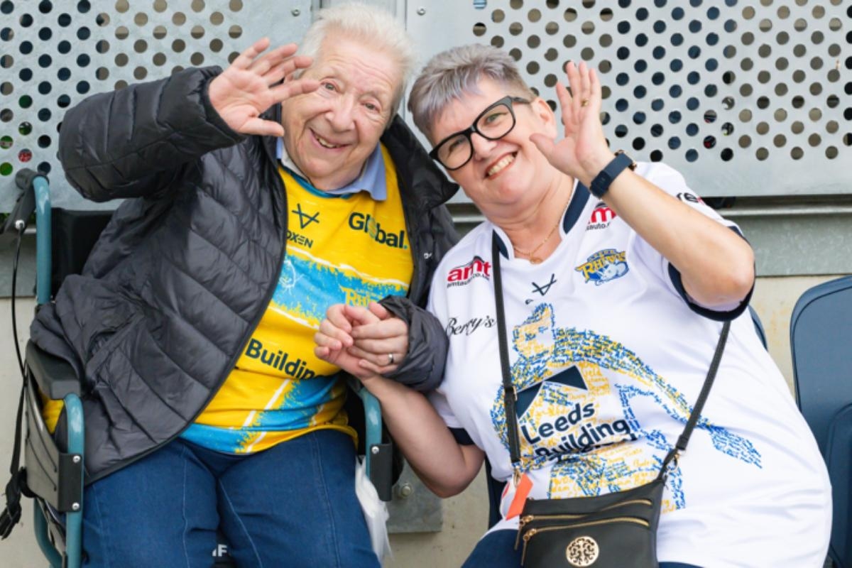 Care home resident enjoys long-awaited return to Rhinos grounds