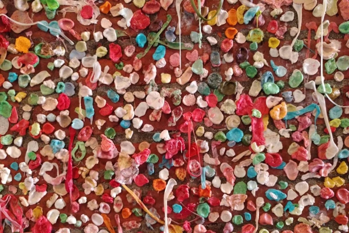 Heckmondwike deep cleanse to be funded by Chewing Gum Task Force