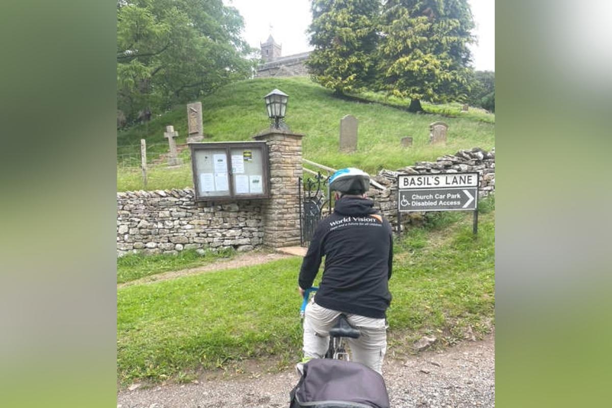Bradford man to cycle coast-to-coast for World Vision charity