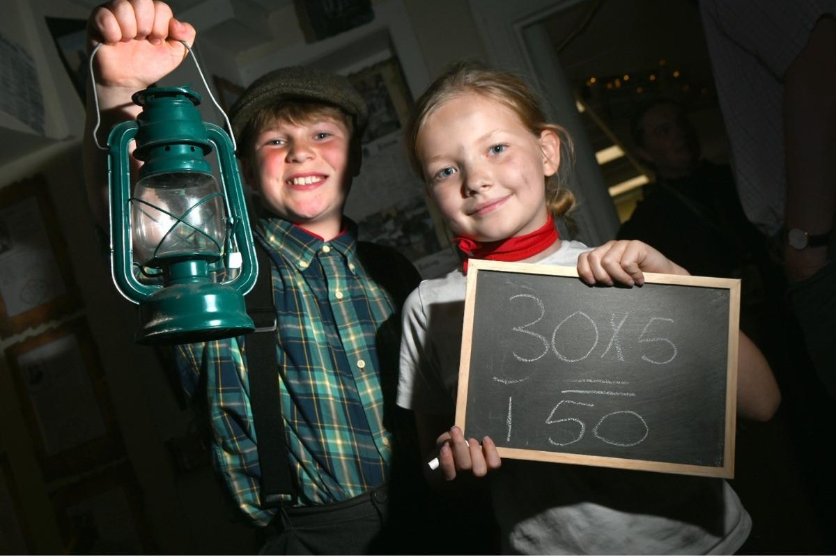 Keelham Primary School becomes 'living museum' for 150th birthday