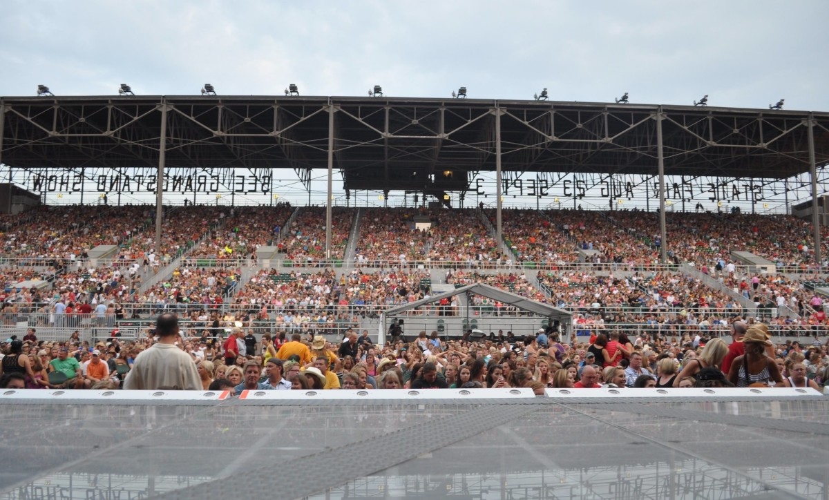 The Turtles will bring '60s pop back to the State Fair Grandstand this summer