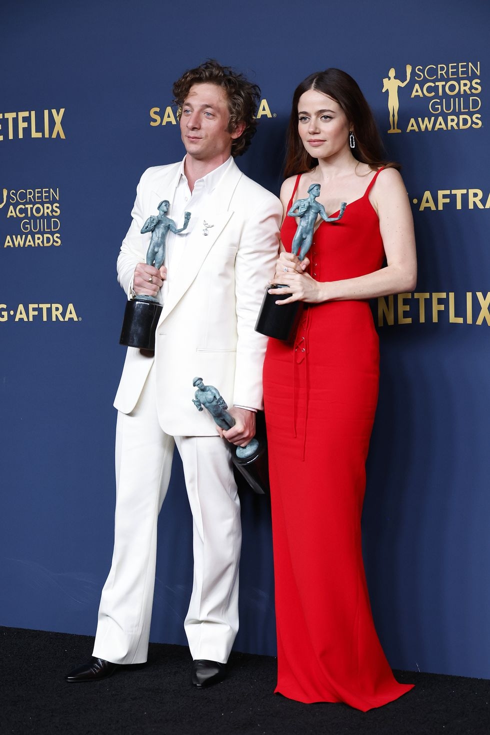 From Molly Gordon To Rosalía, Here Is Jeremy Allen White's Dating History