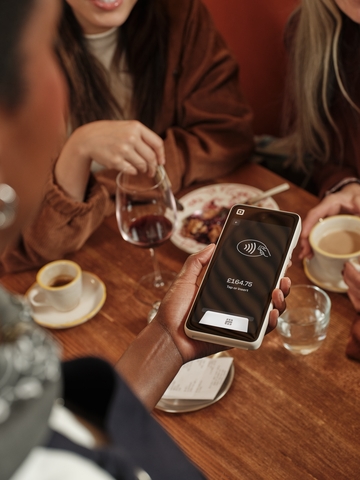 Square Handheld Launches in the UK, Powering Growth for Restaurants