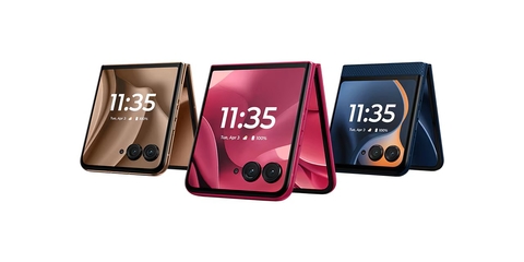 2025 motorola razr Family Lands at T-Mobile and Metro by T-Mobile