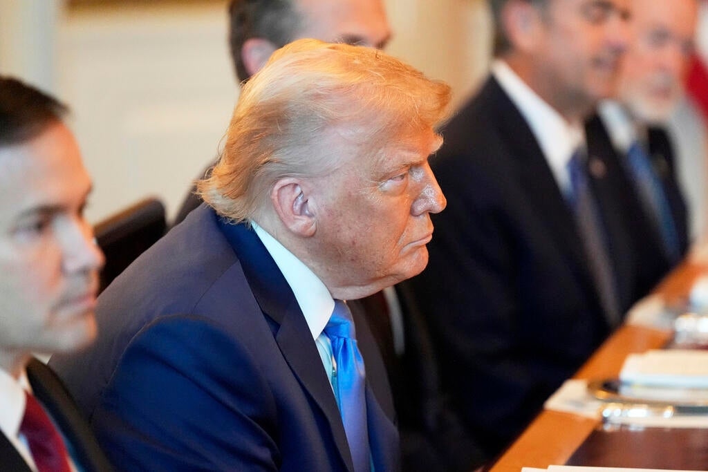 Trump says U.S. will send more weapons to Ukraine, after halting some shipments