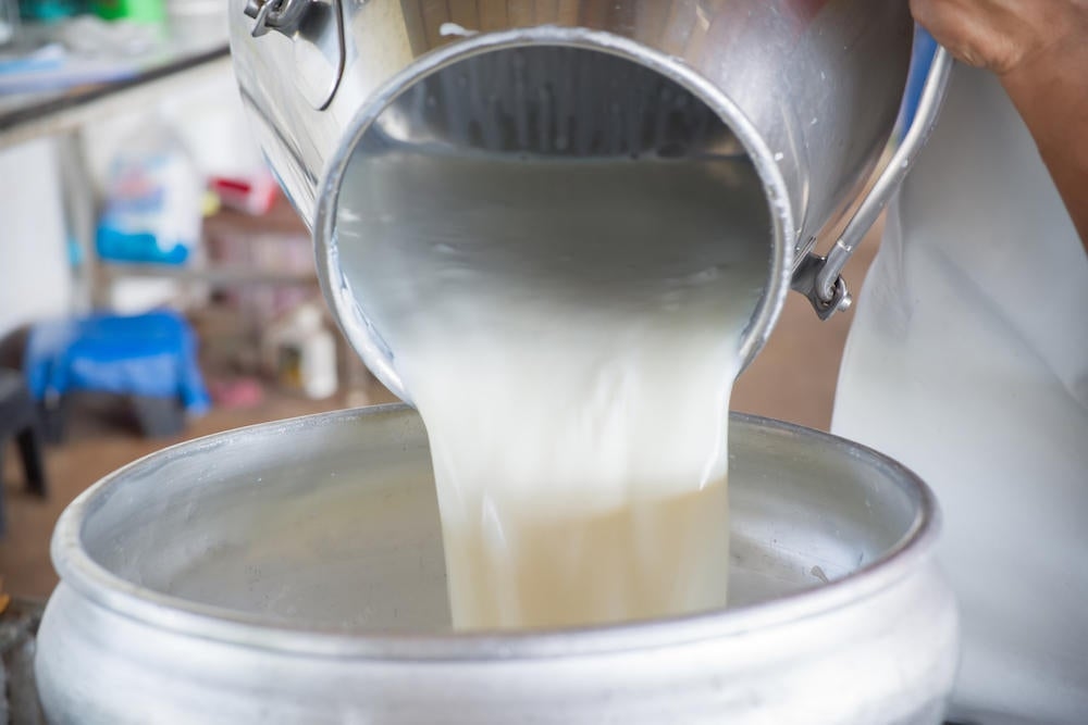Florida officials warn about risks of raw milk after 21 people sickened
