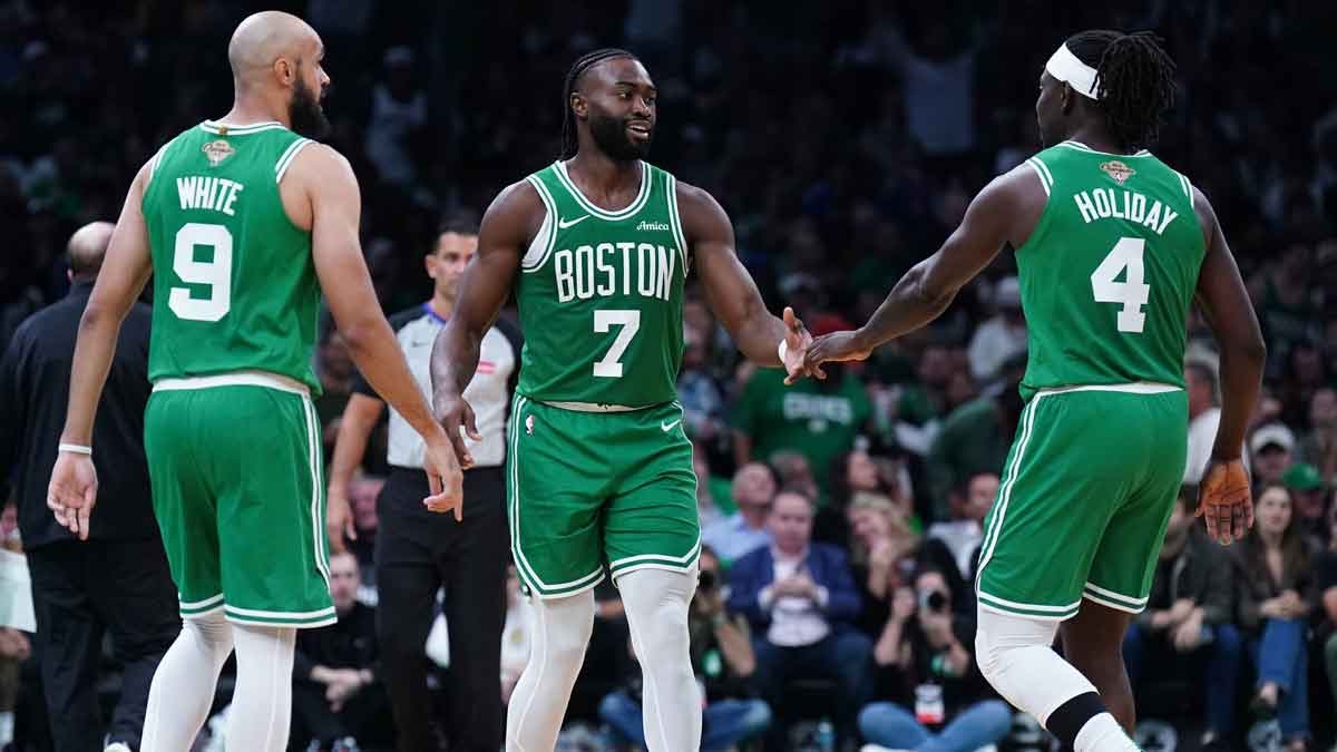 Celtics rumors: Boston evaluating Jaylen Brown, Derrick White trade interest
