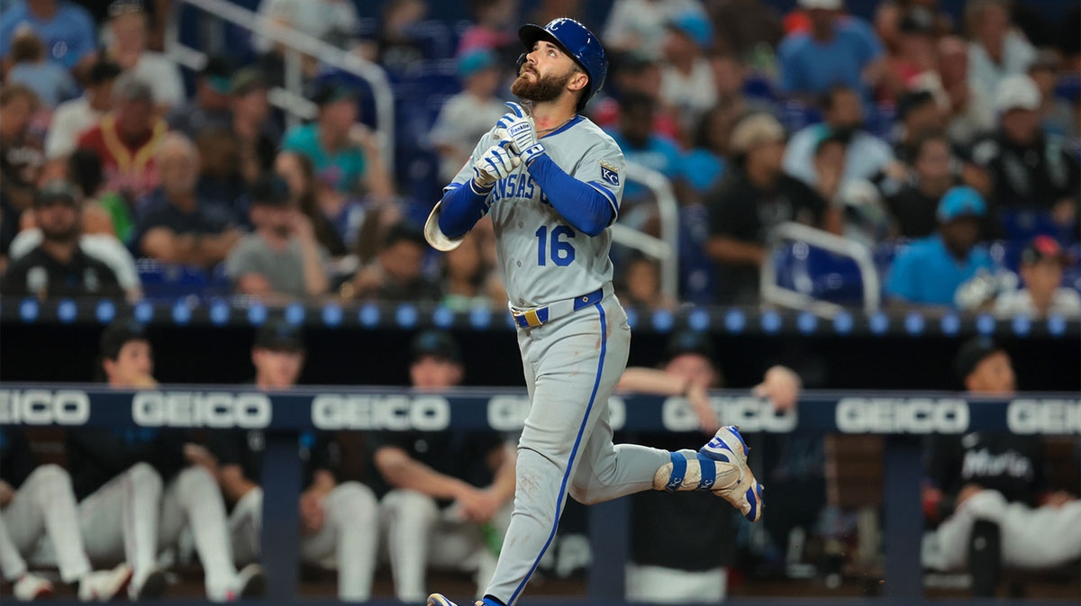 Royals player with late Cubs fan father reacts to hitting Wrigley Field home run
