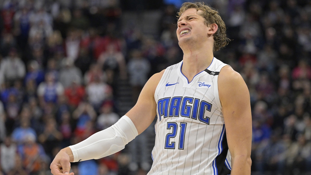 Magic make contract decisions on 2 key bench players