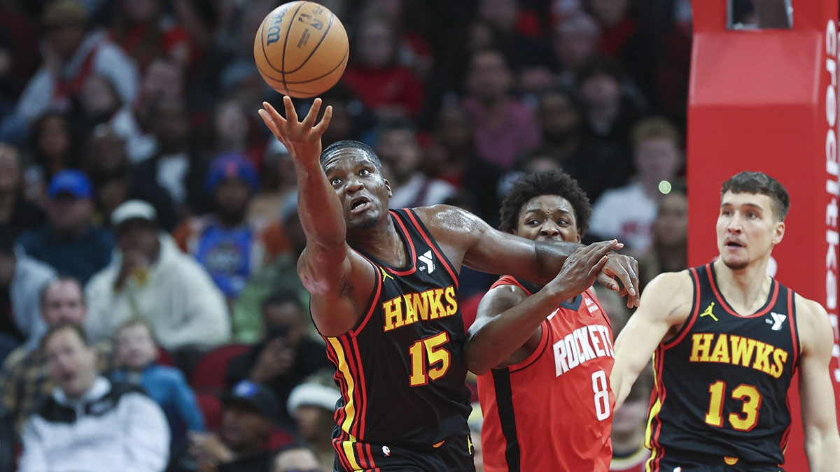 Clint Capela returns to Rockets in $21.5 million sign-and-trade with Hawks