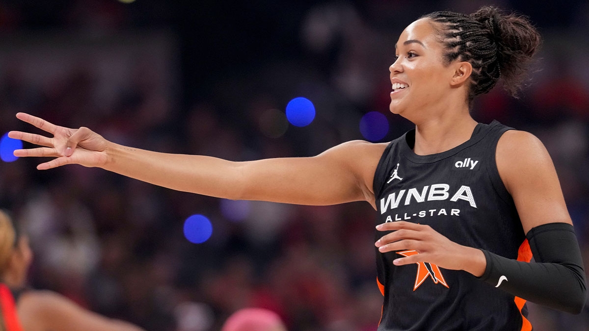 Napheesa Collier sends bold 4-word NBA 2K rating request to Ronnie 2K