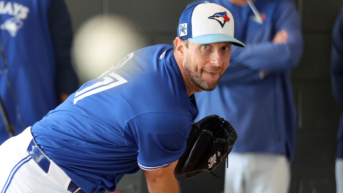 Blue Jays get flurry of injury updates on Max Scherzer, others