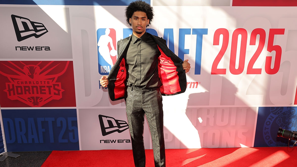 Spurs' Dylan Harper shares eye-opening Giannis Antetokounmpo workout story